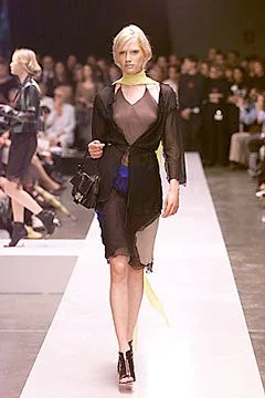 Look 15